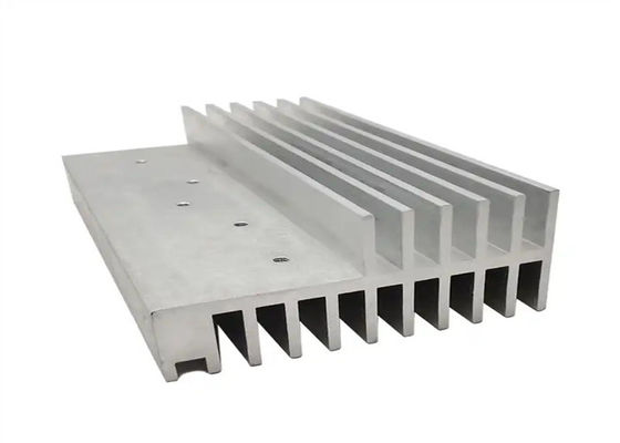 Polido de extrusión de aluminio extrudido Perfiles de disipadores de calor ligeros