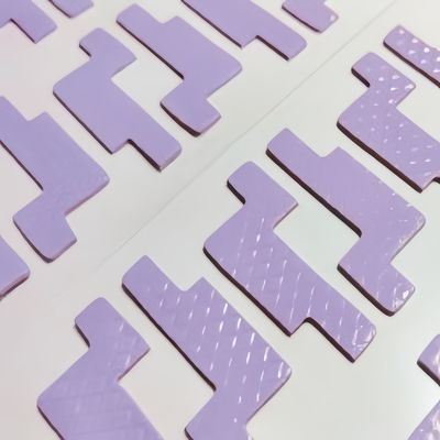 Resistividad de alto volumen Pad térmico de CPU personalizado con densidad opcional 3.0±0.5 G/cm3