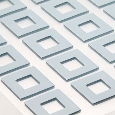 Pad de caucho de silicona gris de alta temperatura termicamente conductor con muestras de 0,3 mm a 15 mm disponibles